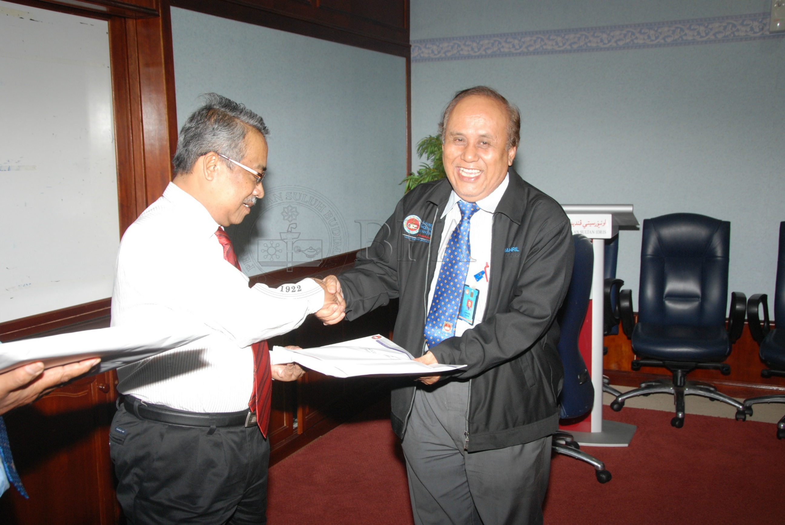 BPA 12 65 buku DSC 1692